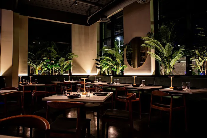 XO Brasserie 10