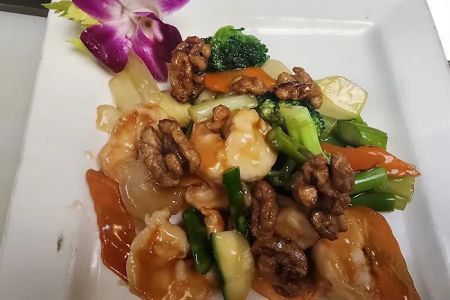 Dragon Palace Chinese Bistro