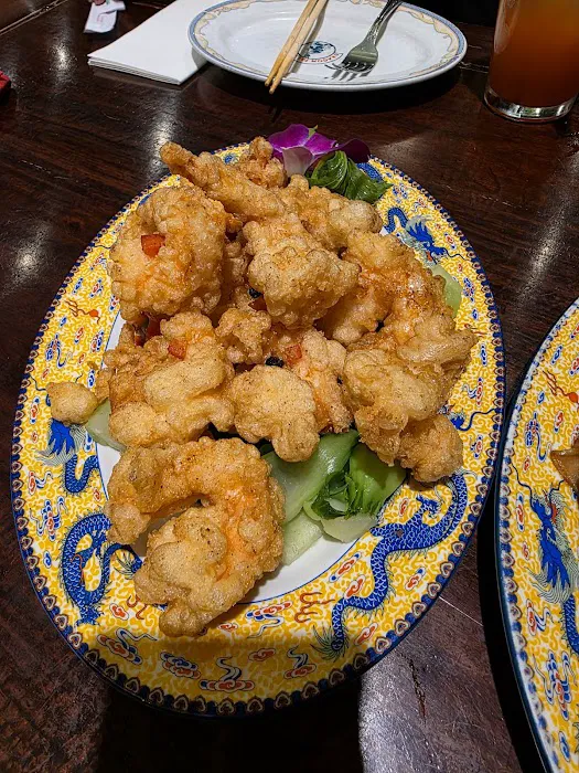 Dragon Palace Chinese Bistro 7