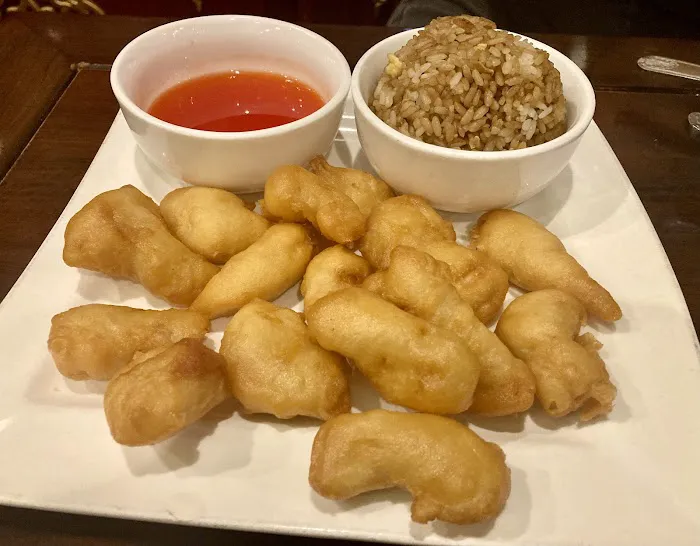 Dragon Palace Chinese Bistro 9