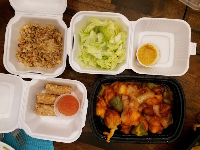 Ming's Asian Fusion 4