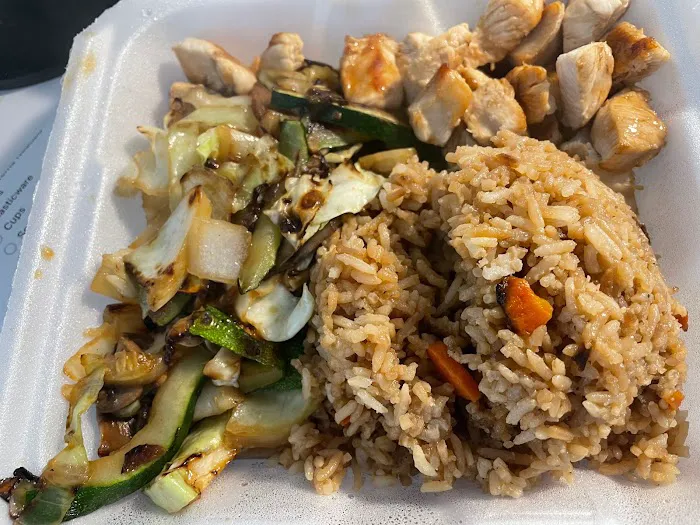Ming's Asian Fusion 9