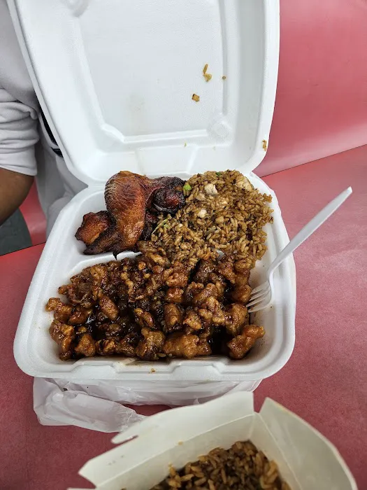 Speedee Wok Chinese Restaurant 3