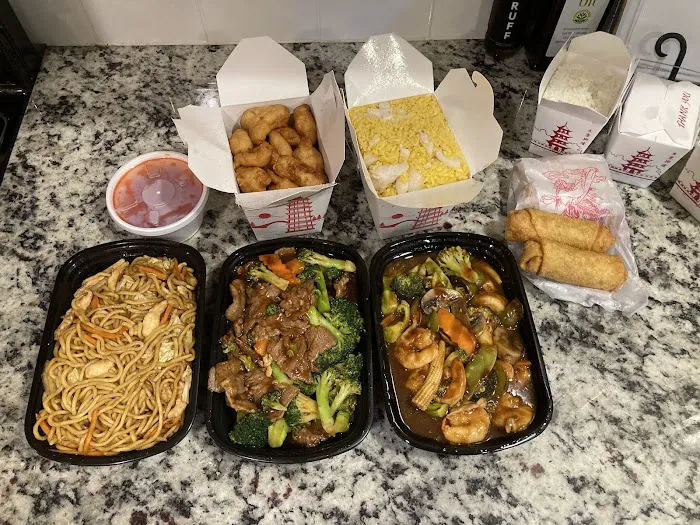 Peking Gourmet Chinese Restaurant 8