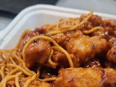 Michelle’s Wok N Roll 0