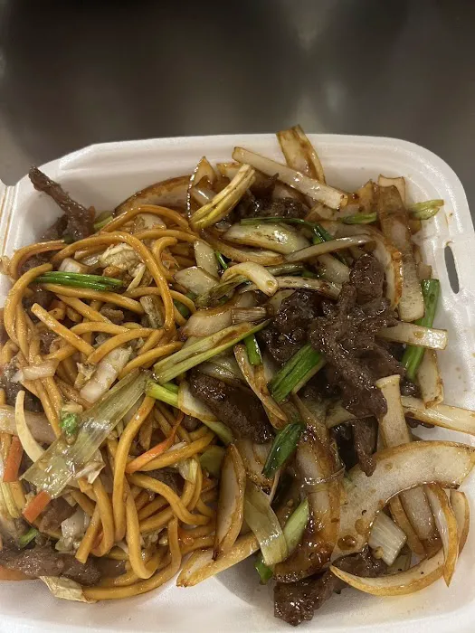 Lucky Chinese Restauran 3