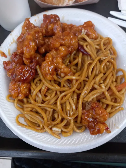 Wong's Wok 7