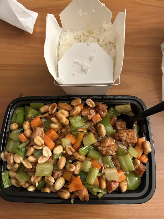 Lychee Chinese Restaurant 8