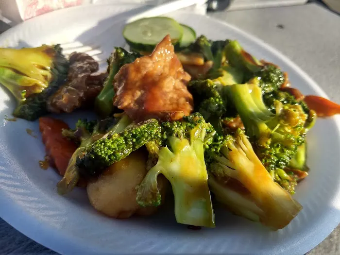 Win Wok 6