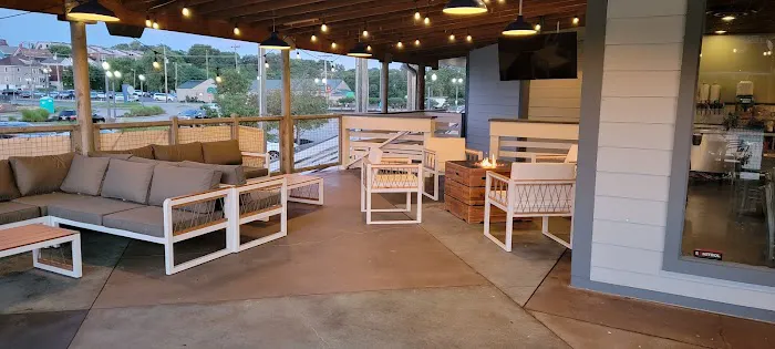 Enson Harbor | Asian Fusion & Bar 1
