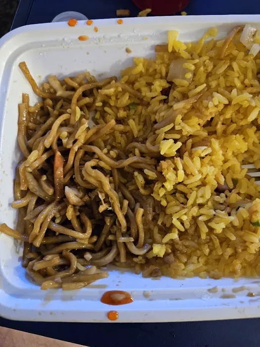 Side Wok Cafe 5