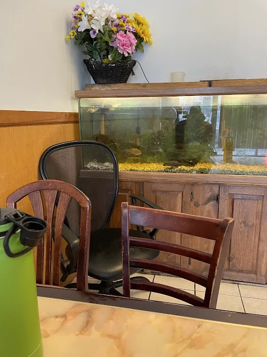 Happy Dragon Restaurant 6