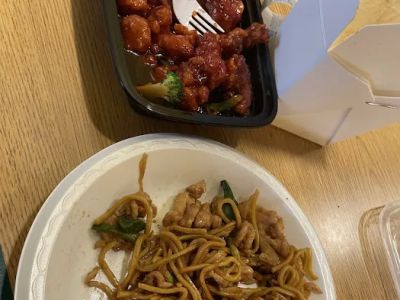 Happy Wok 0