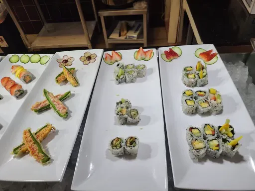 38TH BUFFET 7
