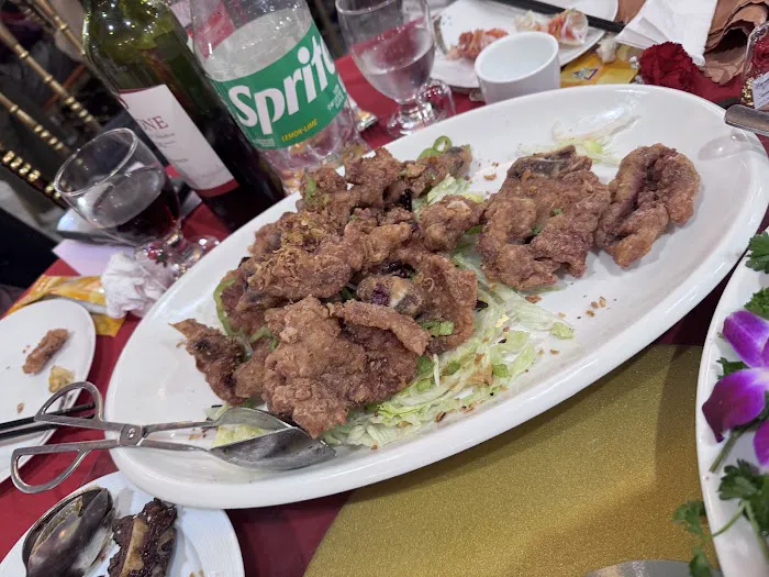 New Hua Xia Seafood Restaurant 10