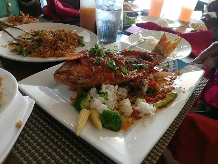 Lemon Grass Thai Kitchen 9
