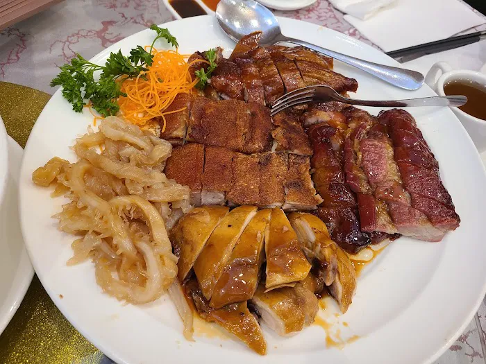 Very Fair Seafood Cuisine 2