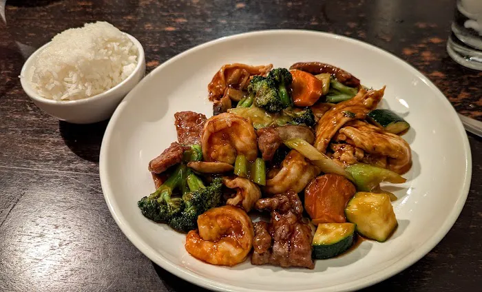 Happy Wok 9