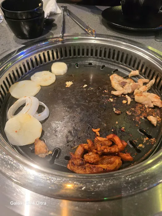 KPOT Korean BBQ & Hot Pot 7