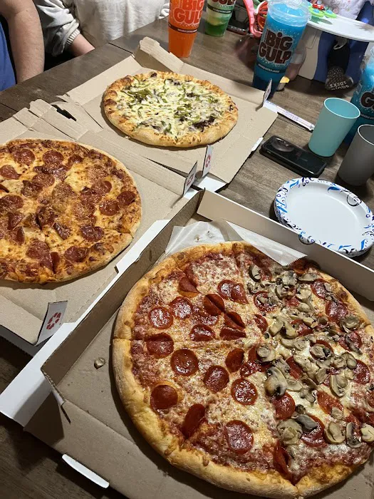 New York Pizzeria 7