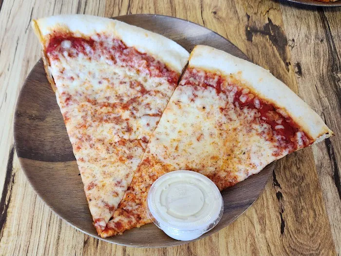 New York Pizzeria 4