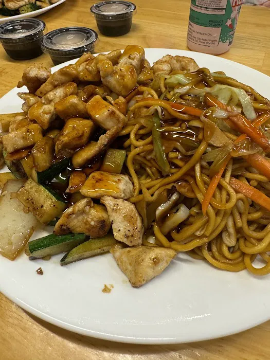 Umi Sushi and Hibachi 9