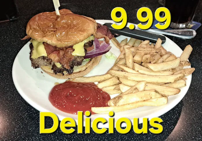 Applebee's Grill + Bar 7