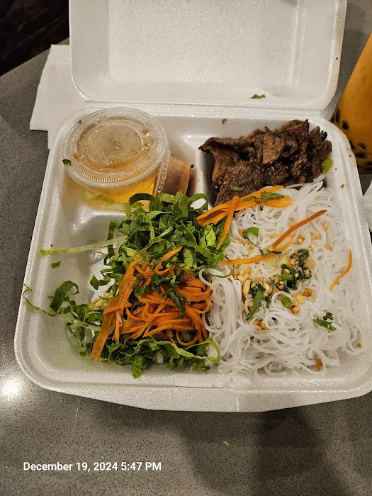 Vn'Wich Cafe 7