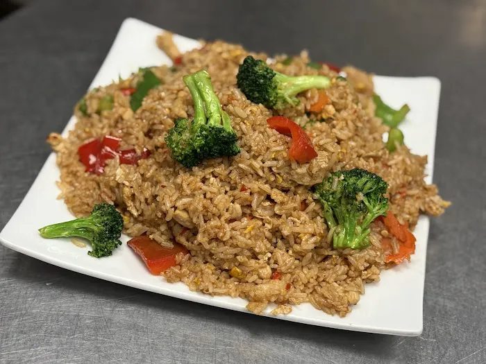 Omaha Mercy Thai Restaurant 7