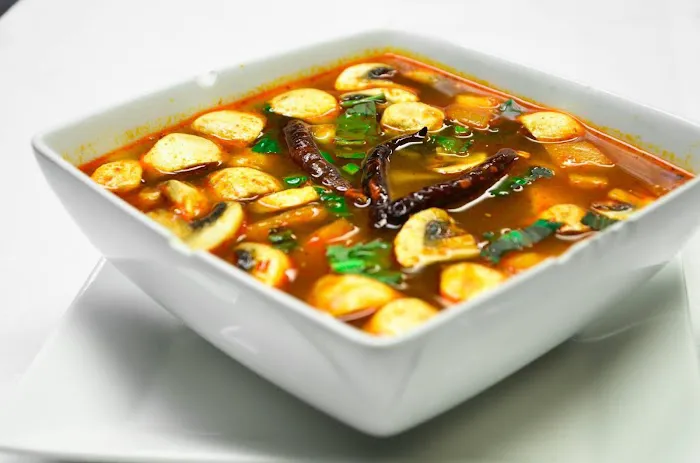 Omaha Mercy Thai Restaurant 9