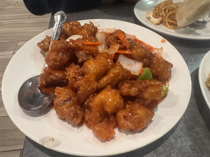 Royal Wok Chinese Restaurant 8