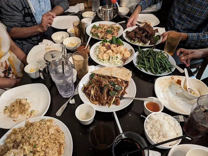 Nomad Asian Bistro 10