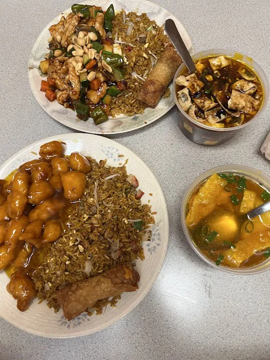 Chan's Chinese Restaurant 3