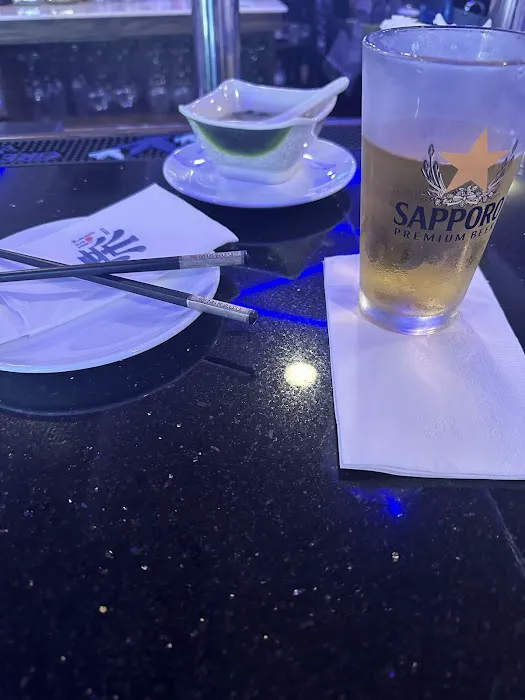 Mikado Asian Bistro & Bar 8