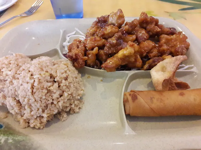 Wonderful Inn Chinese Restaurant 8