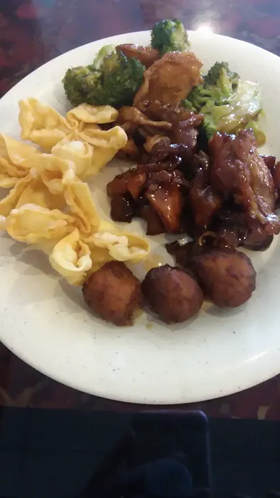 Happy Garden Chinese buffet restaurant 4