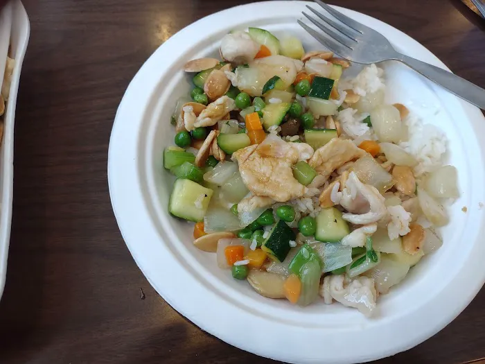 Wing's Garden Cafe 5