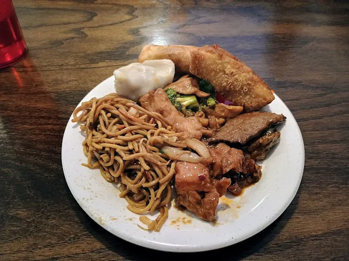 Chow Bar 10