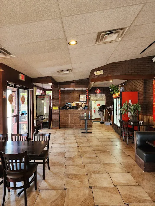 Red Authentic Chinese Restaurant 10