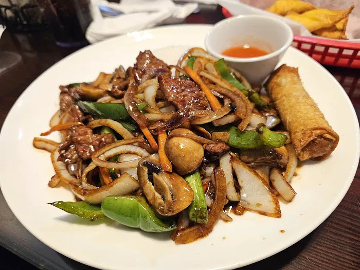 Yen Ching Chinese Restaurant 6