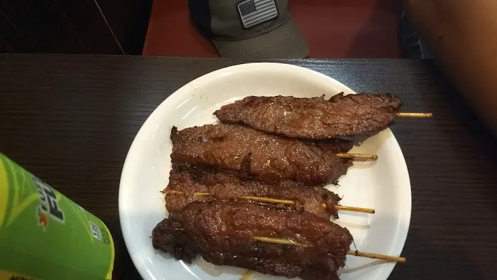 Ling Ling Chinese Restaurant 10