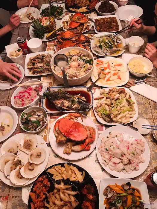 Liu's Garden Chinese Cuisine 9
