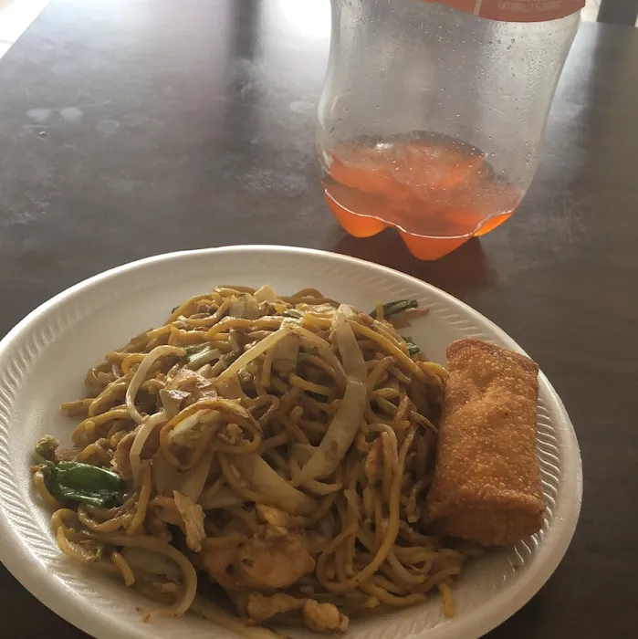 Liu's Garden Chinese Cuisine 10
