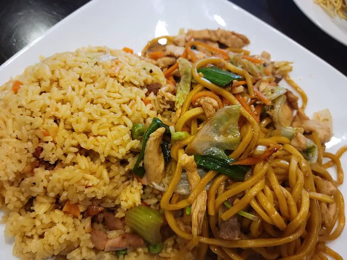 Green Tea Chinese Restaurant 9