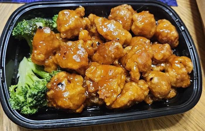 Hunan Chinese Restaurant 8