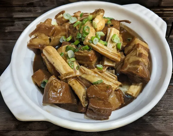 J2C Asian Bistro 6