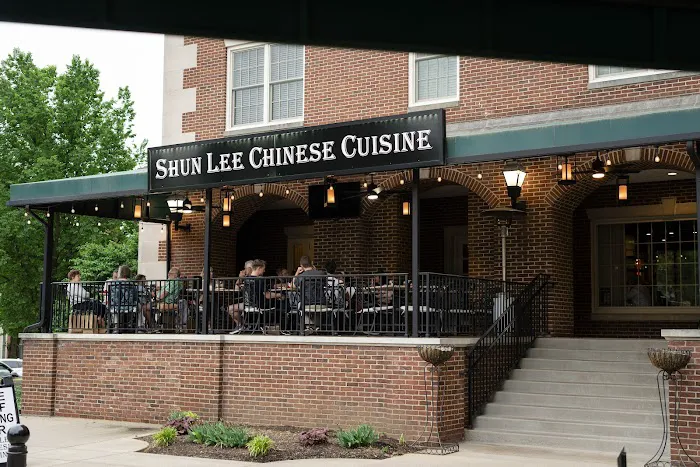 Shun Lee 3