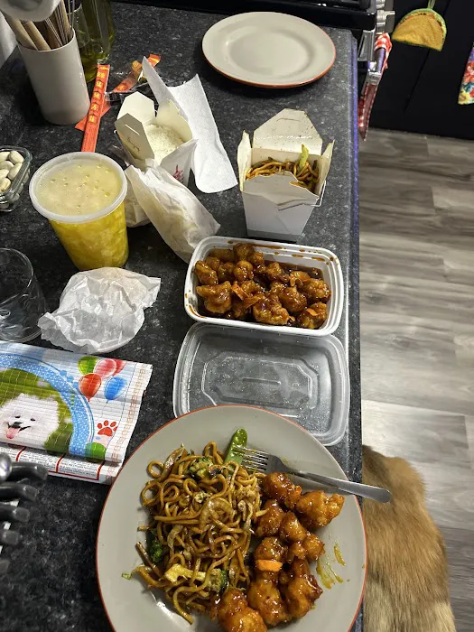 Happy China Restaurant 8
