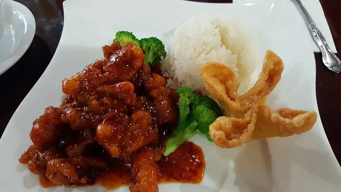 Lao Peking Chinese Restaurant 4