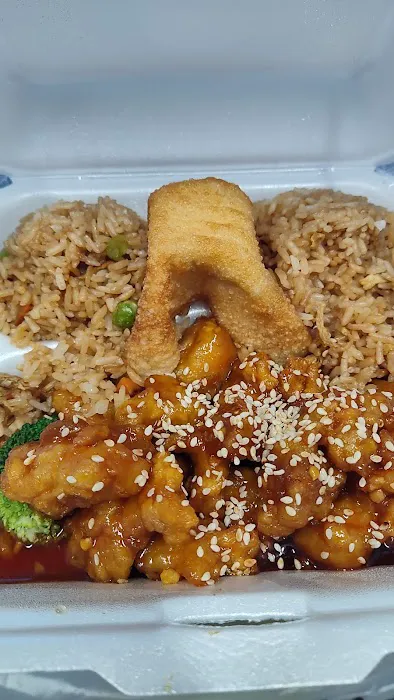 Lao Peking Chinese Restaurant 7
